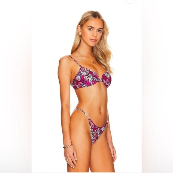 L*Space NWT Eco Chic Econyl® Helena Bikini Top in Butterfly Effect Size Medium - Picture 3 of 9